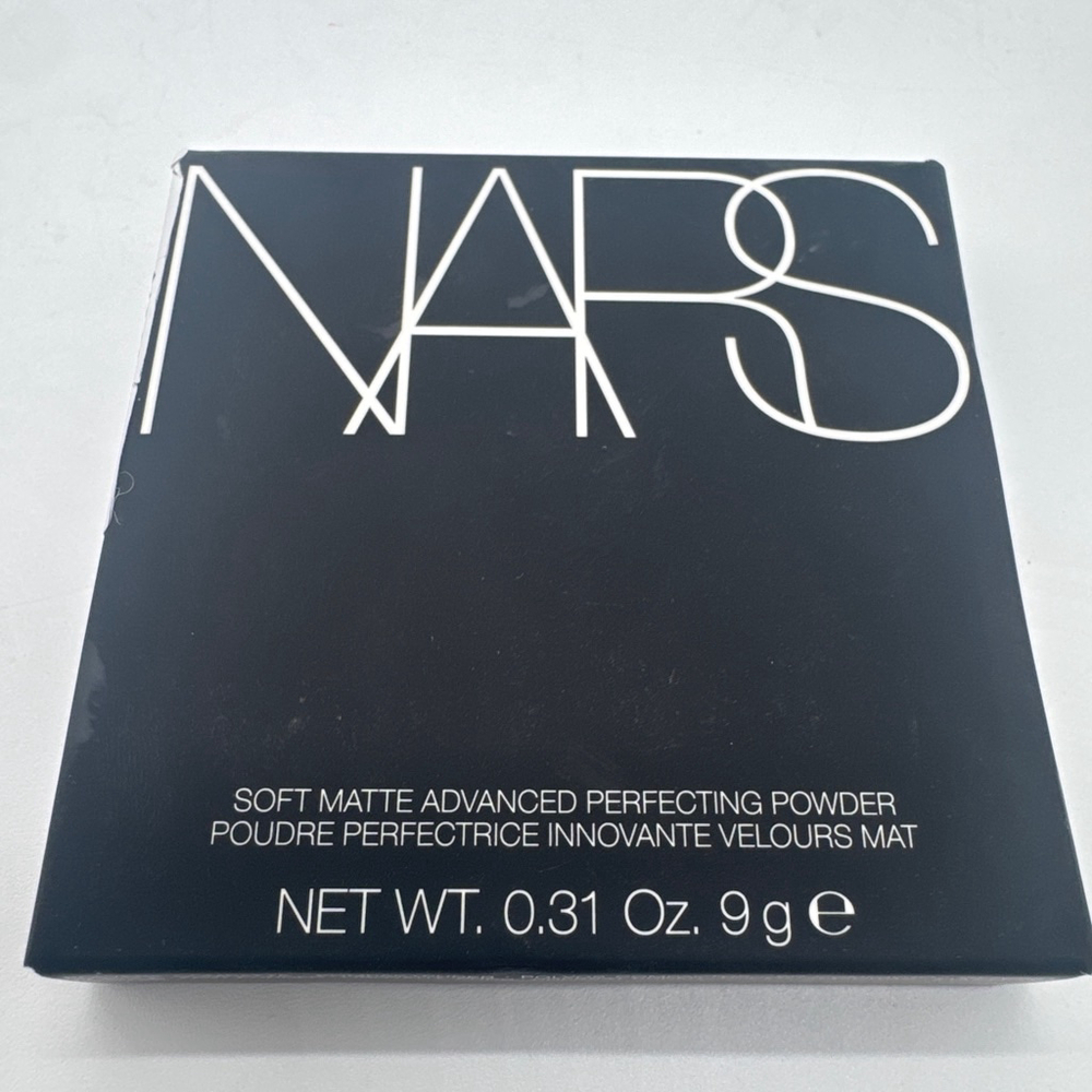 NARS Soft Matte Advanced Perfecting Powder